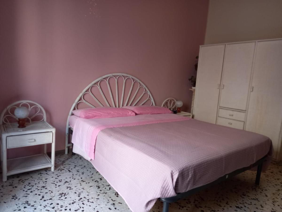 Apartamento Joy'S House CTA Exterior foto